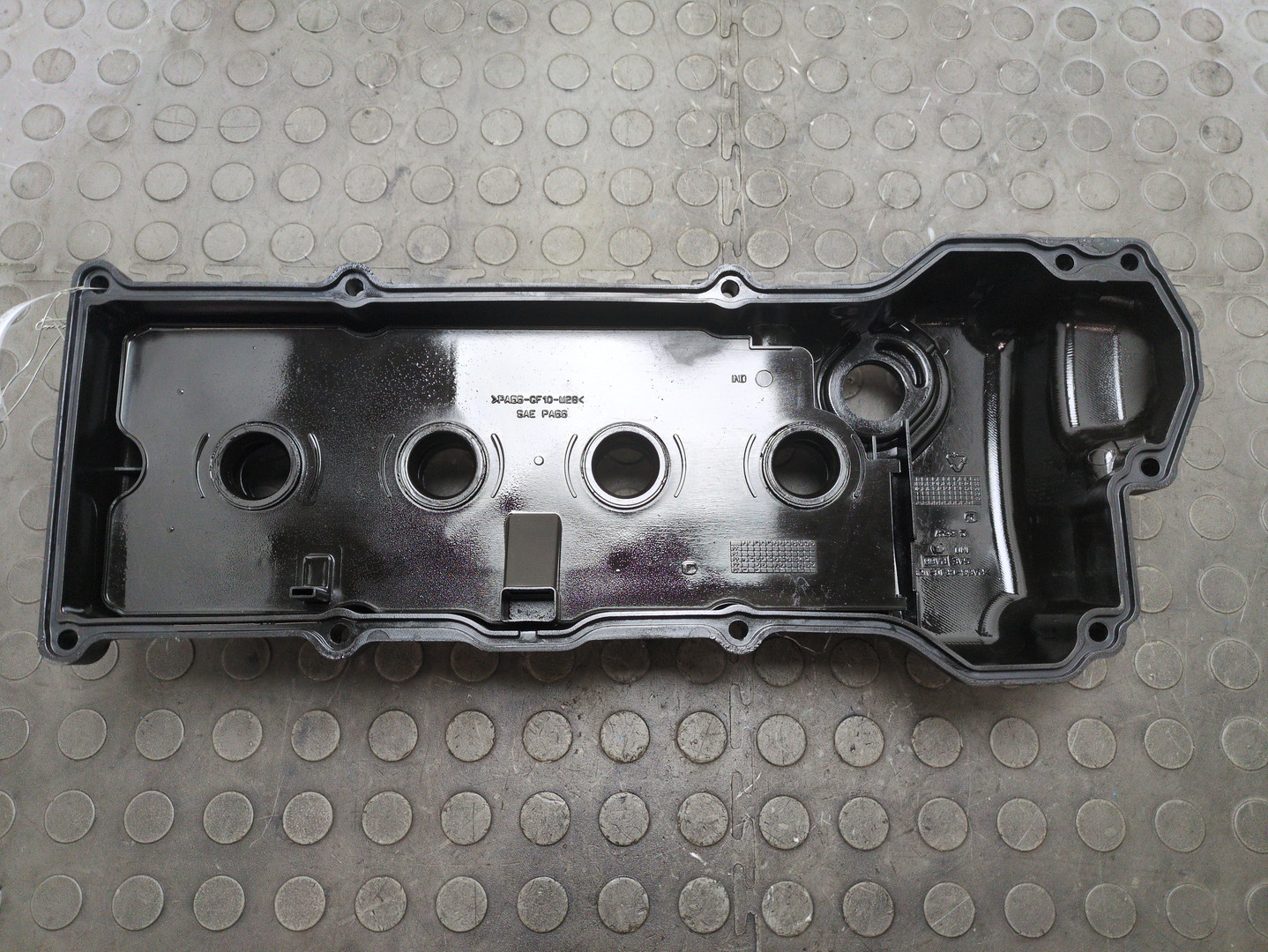 Крышка клапанная ГБЦ