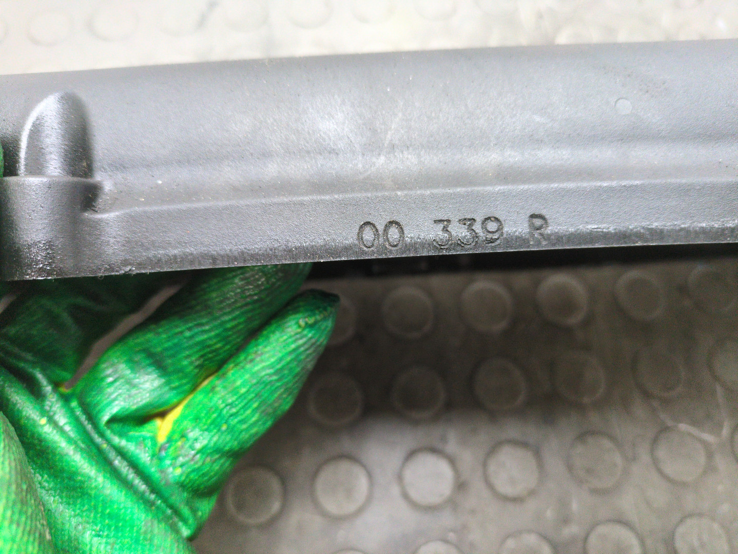 Крышка клапанная ГБЦ