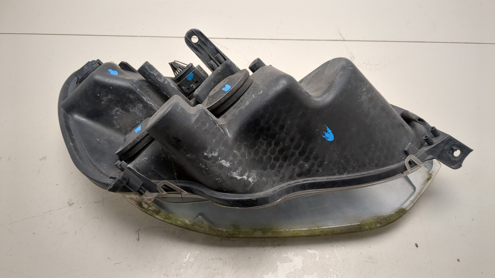 Фара левая