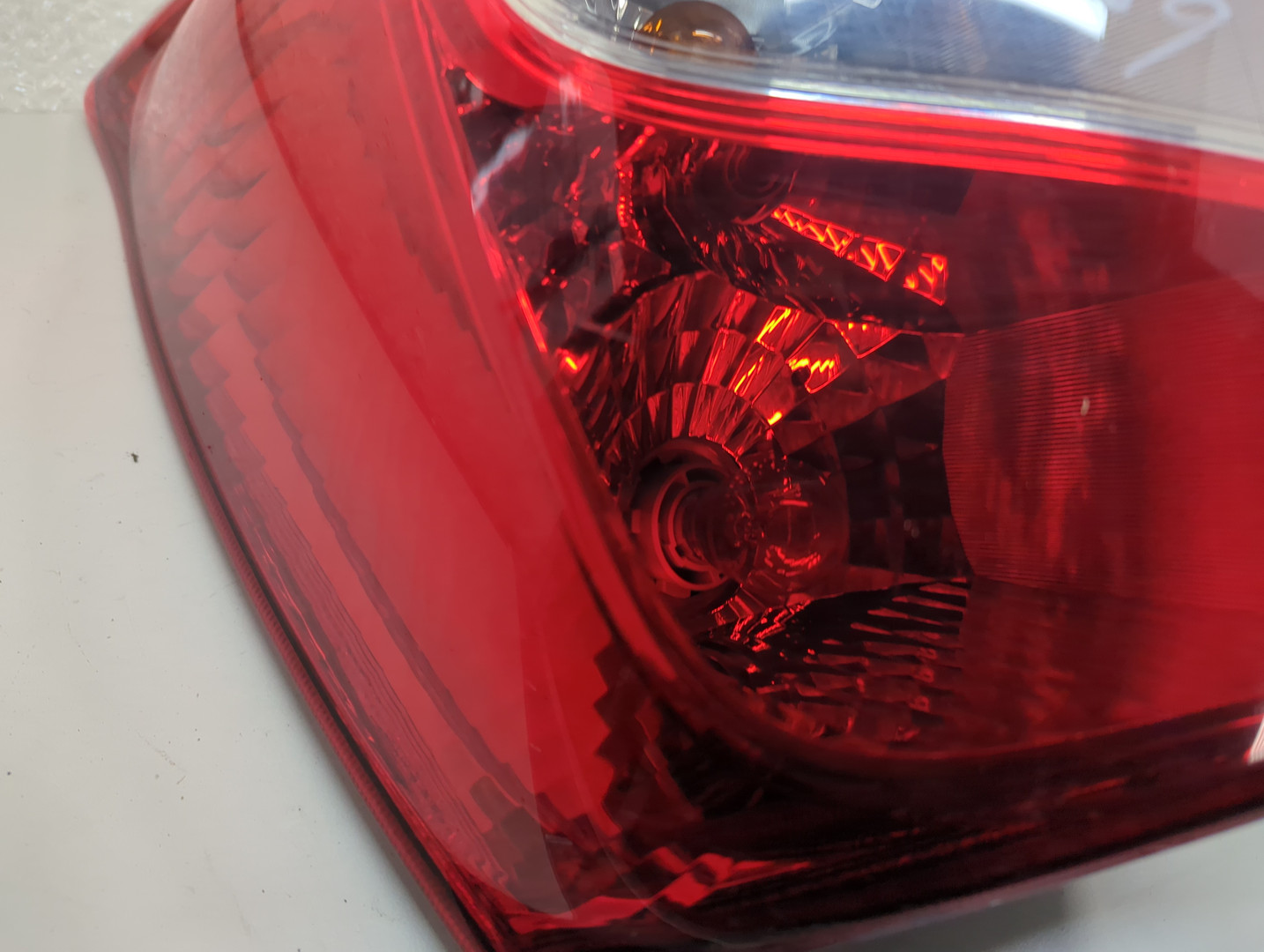 Фонарь задний левый