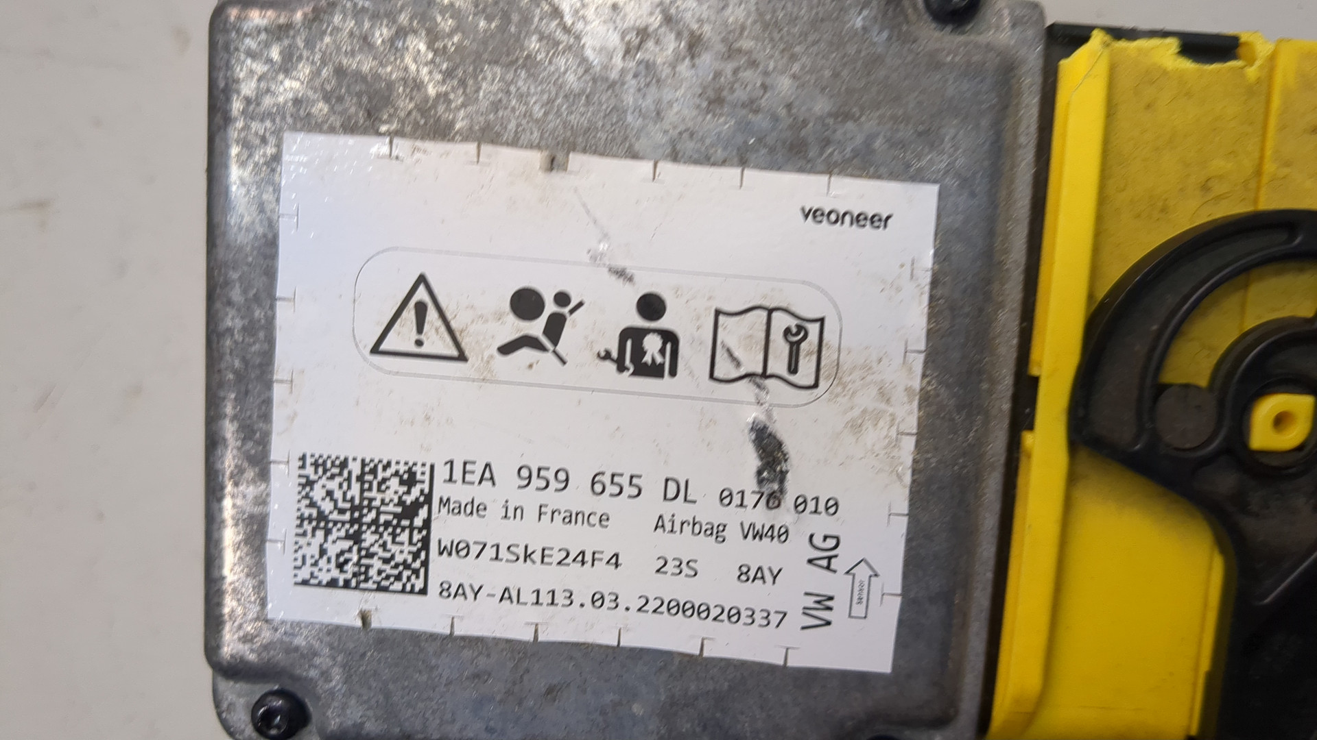 Блок управления подушек безопасности (AIR BAG)