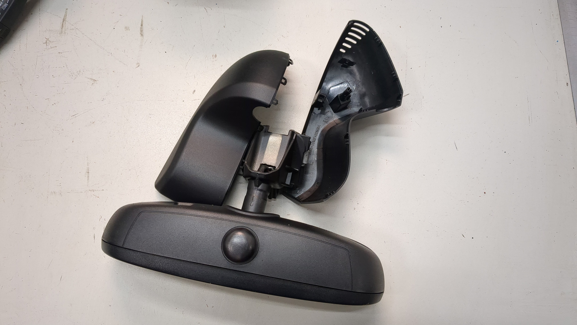 Зеркало заднего вида