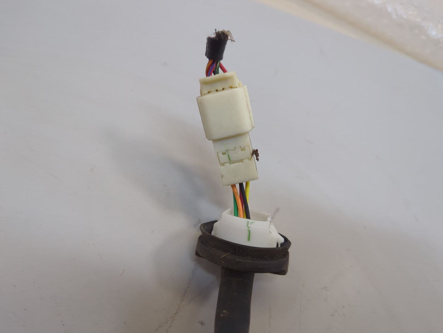 Фонарь задний правый