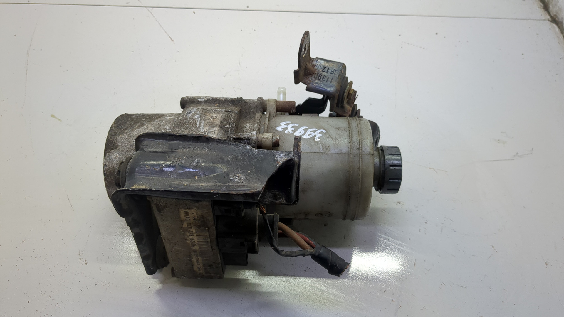 Насос ГУР (гидроусилитель руля)