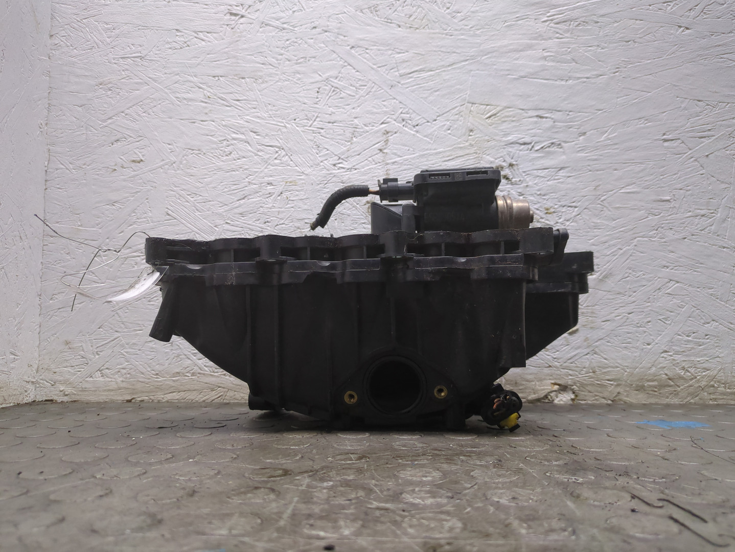 Коллектор впускной