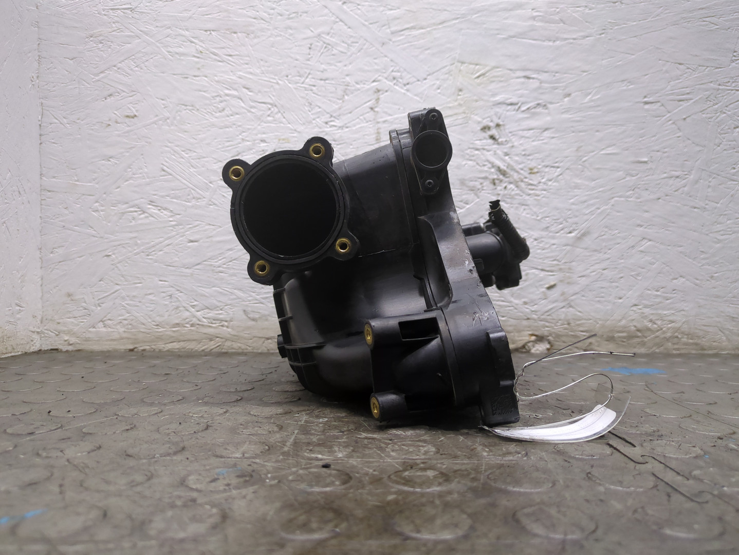 Коллектор впускной