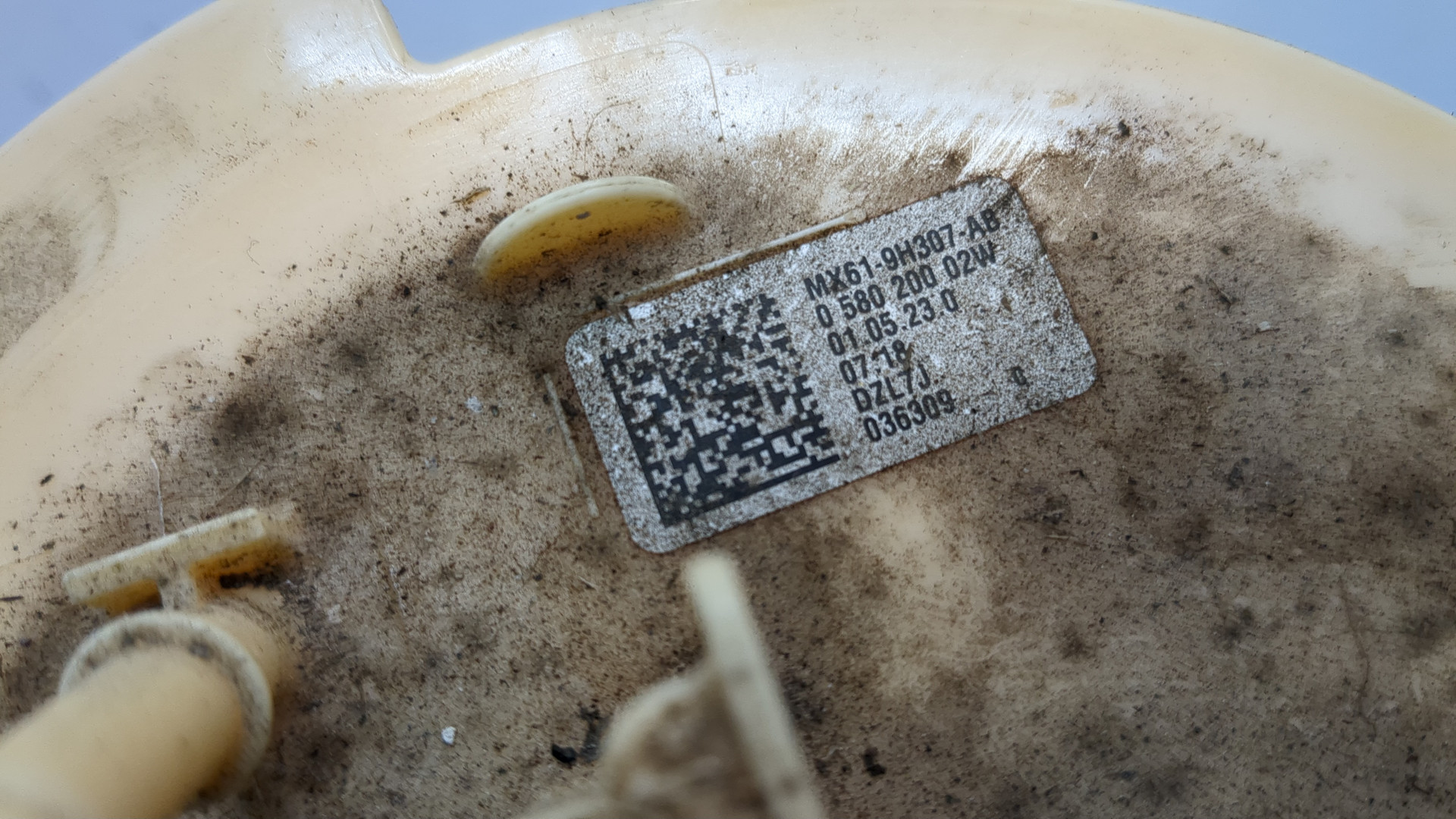 Насос топливный электрический