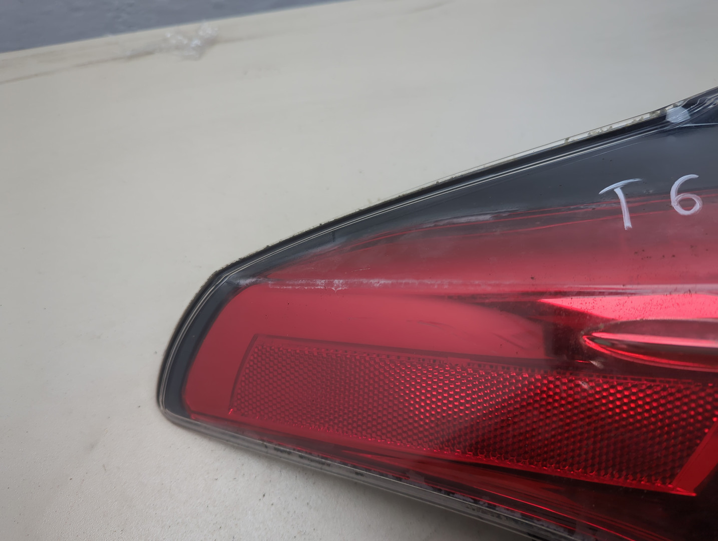 Фонарь задний левый