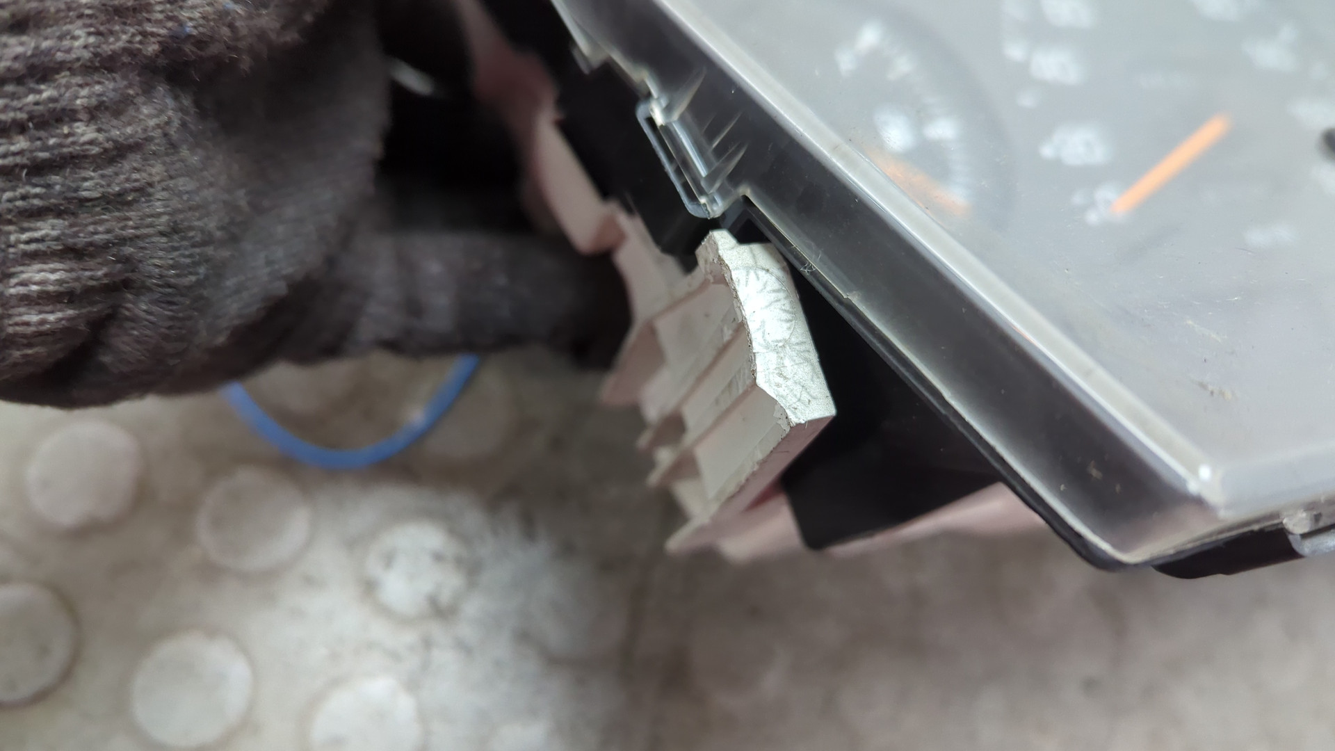 Панель приборов