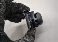 25802502 Кнопка регулировки сидений Chevrolet Tahoe 2006-2014 21107768 #2