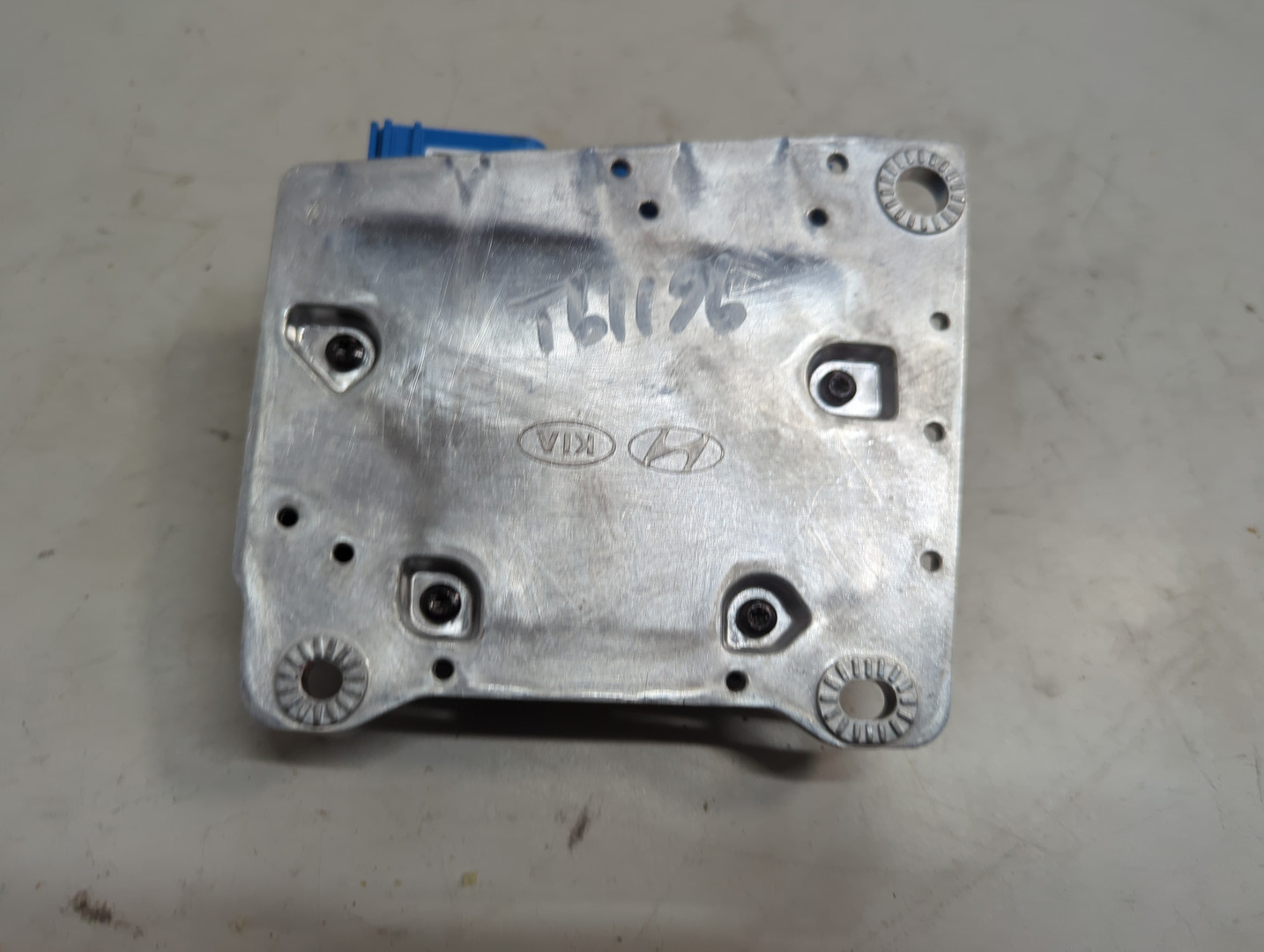 Блок управления подушек безопасности (AIR BAG)