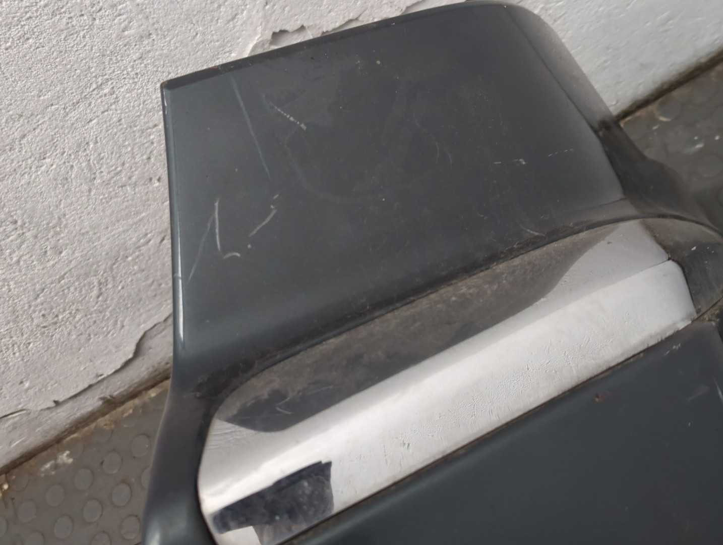 Бампер задний
