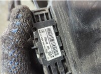 A2206200572 Кронштейн фары Mercedes S W220 1998-2006 21129815 #2