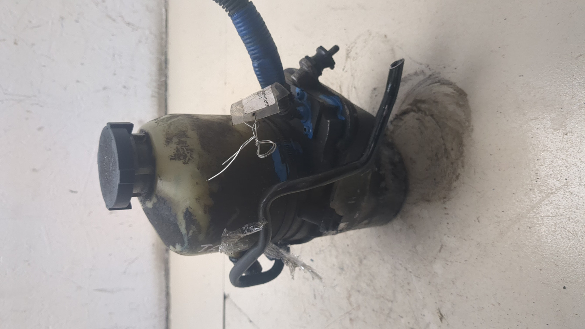 Насос ГУР (гидроусилитель руля)