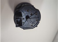 847240C010 Кнопка включения полного привода Toyota Sequoia 2007-2022 21136405 #2