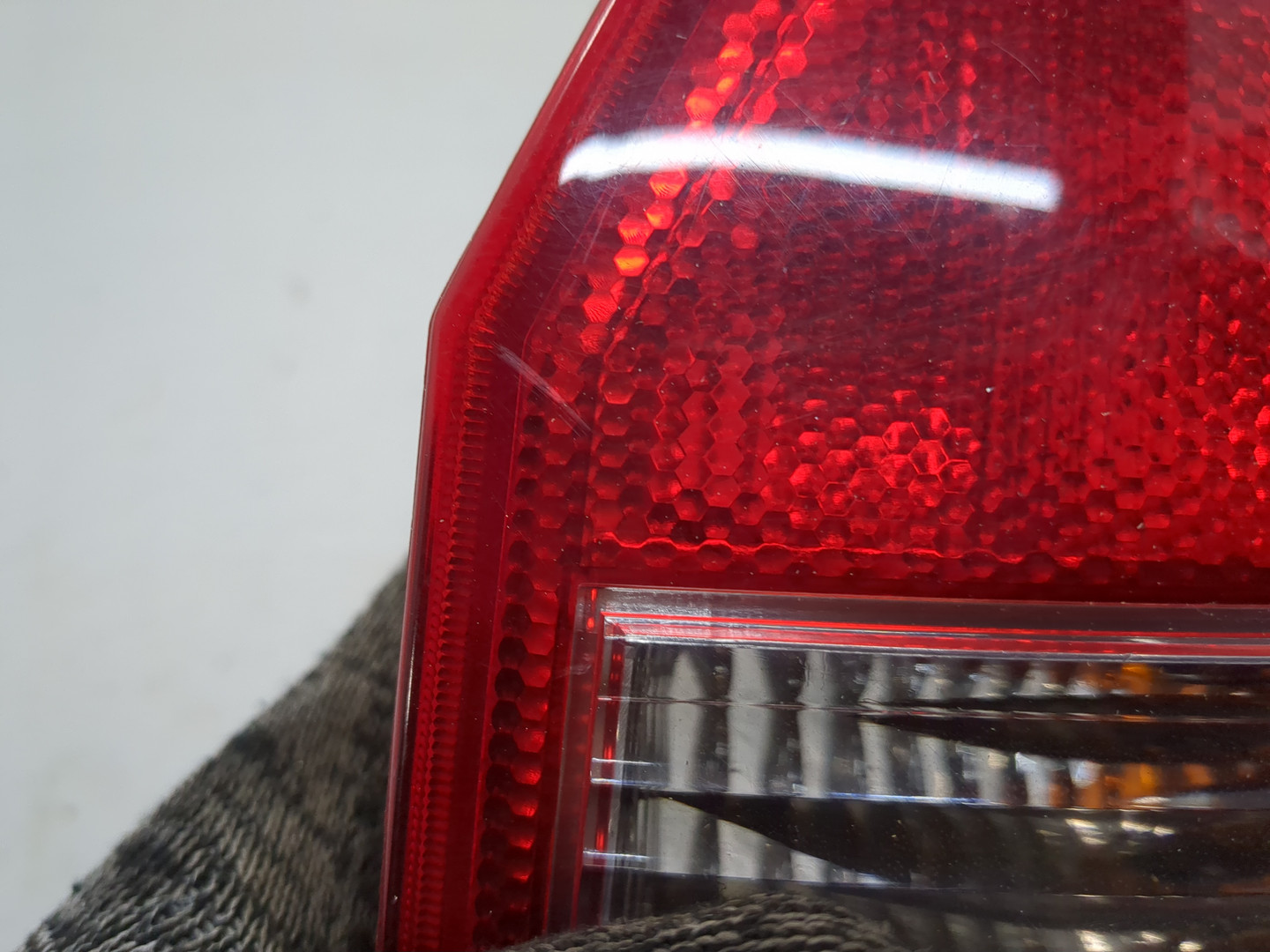 Фонарь задний правый