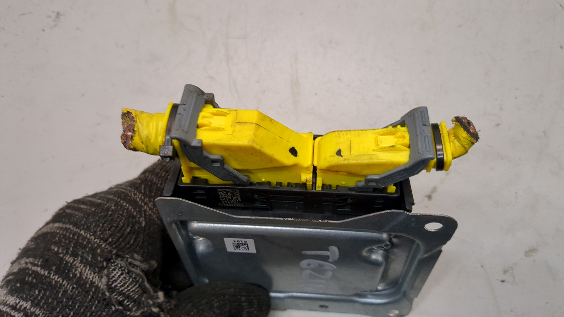 Блок управления подушек безопасности (AIR BAG)