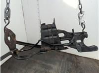 A2036202295 Кронштейн усилителя бампера Mercedes C W203 2000-2008 21184760 #1