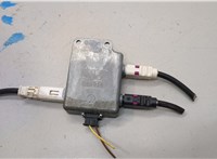 A2208271842 Усилитель антенны Mercedes S W221 2005-2013 21192678 #3