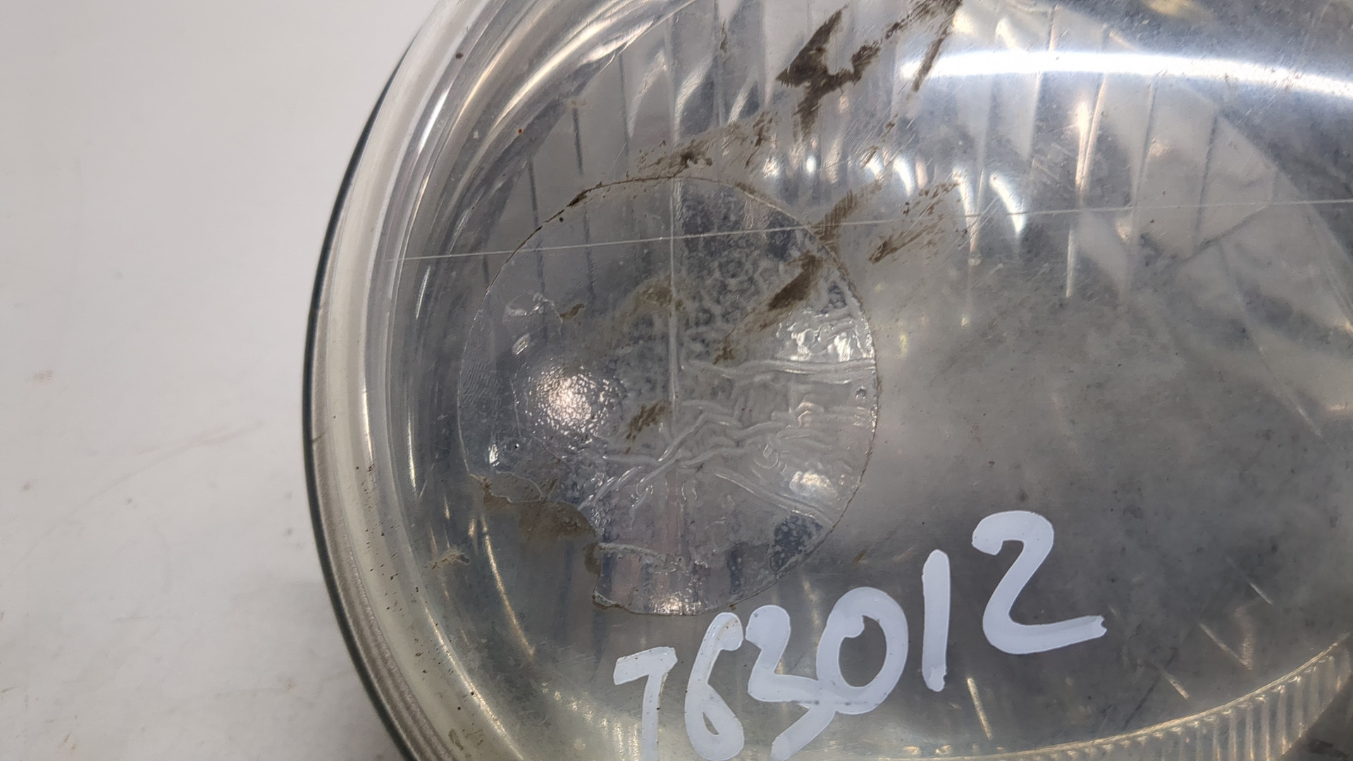 Фара левая