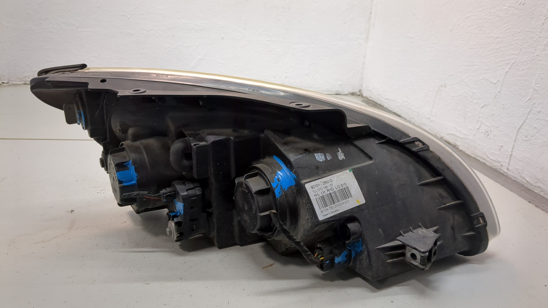 Фара левая