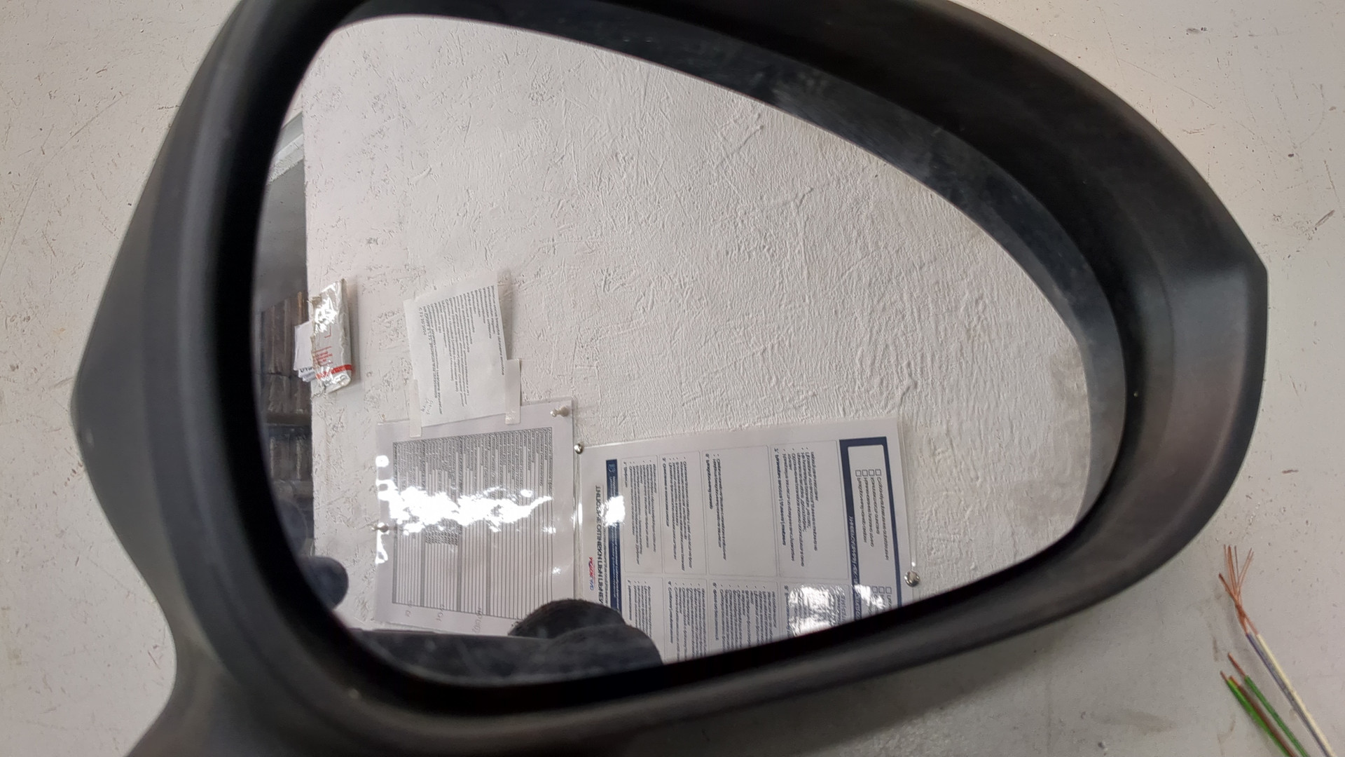 Зеркало правое электрическое