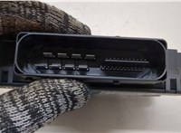 7P0907801F Блок управления стояночным тормозом Volkswagen Touareg 2010-2014 21228264 #3