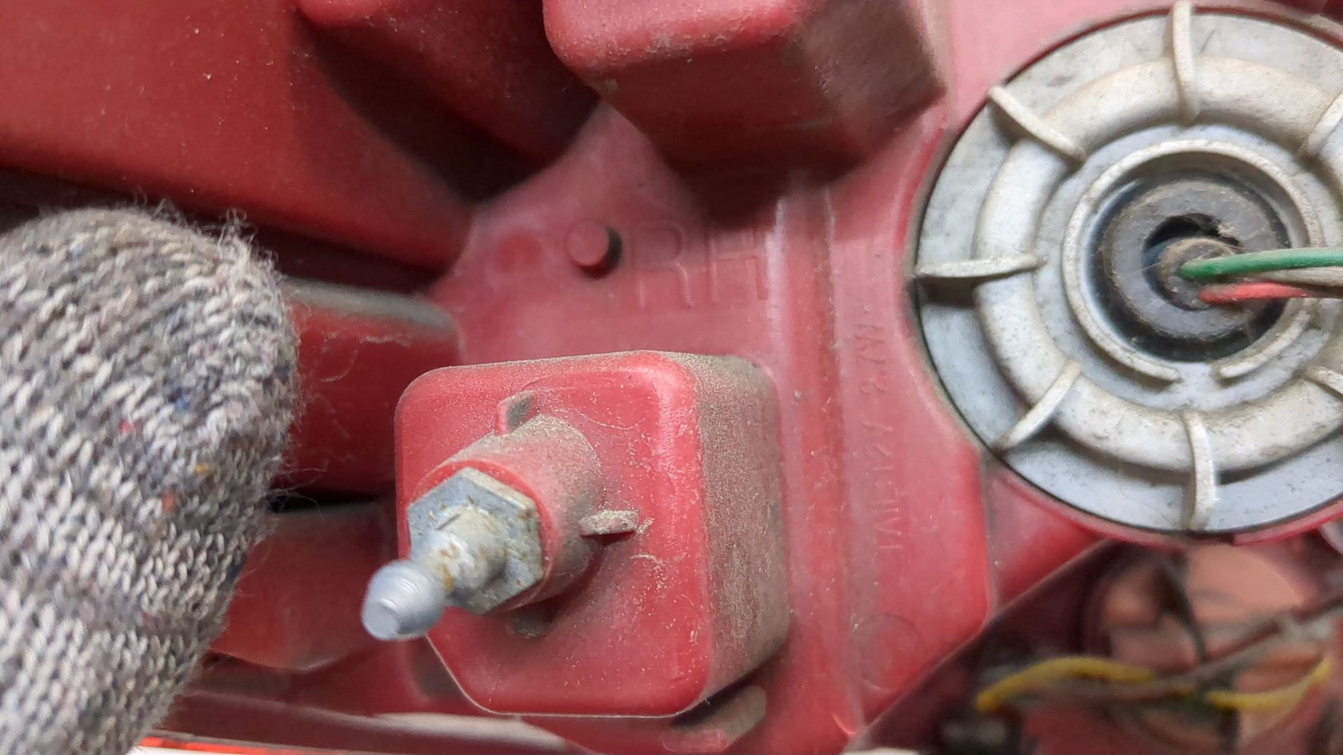 Фонарь задний правый
