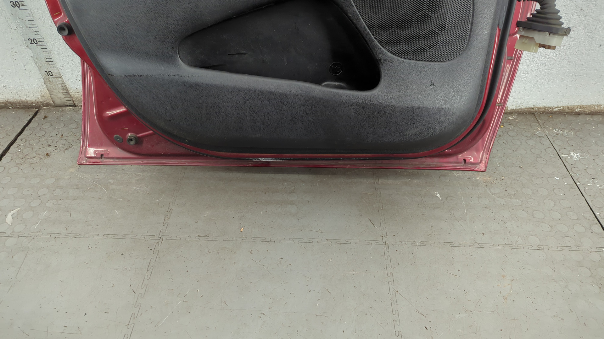 Дверь передняя левая