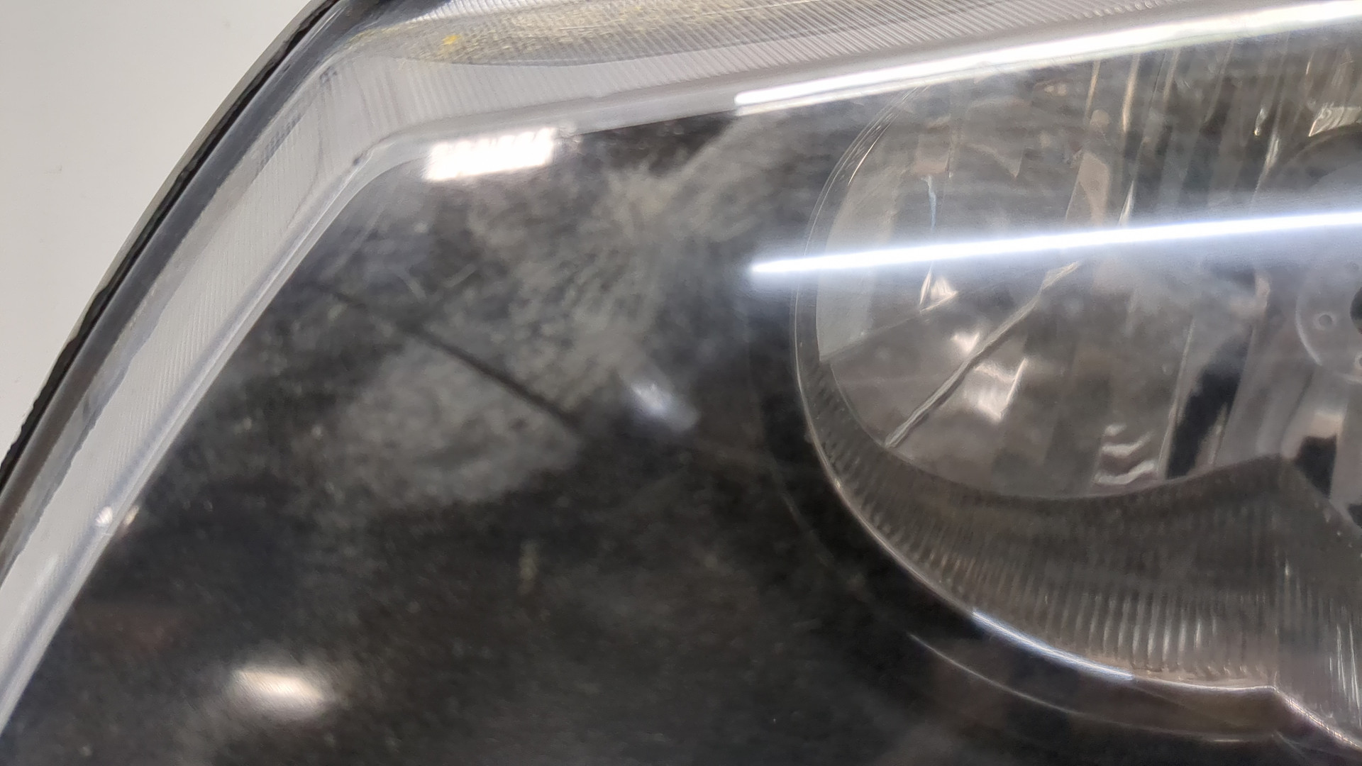 Фара левая