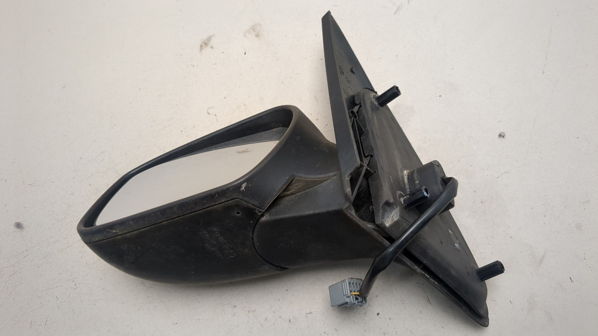 Зеркало левое электрическое