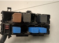  Блок реле Nissan Navara 2004-2015 21415836 #2