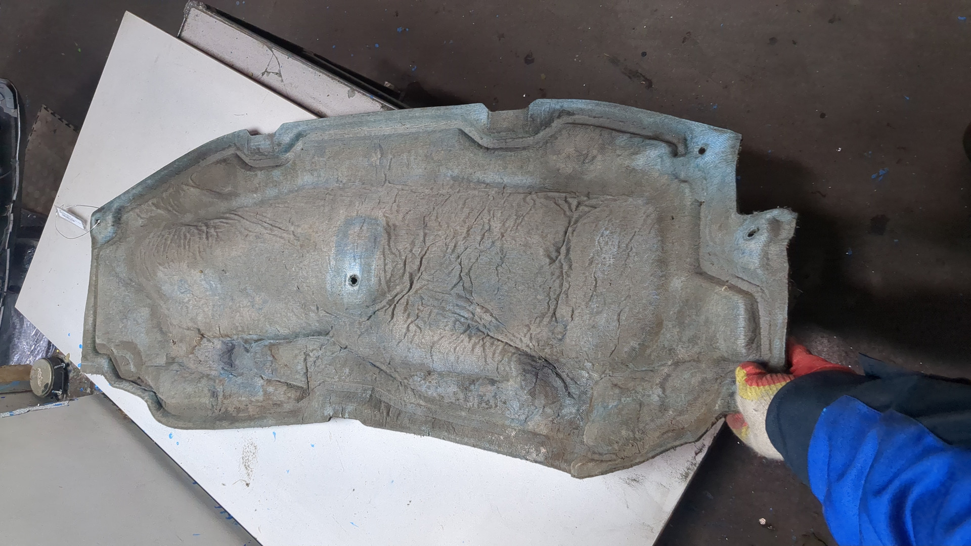 Шумоизоляция капота
