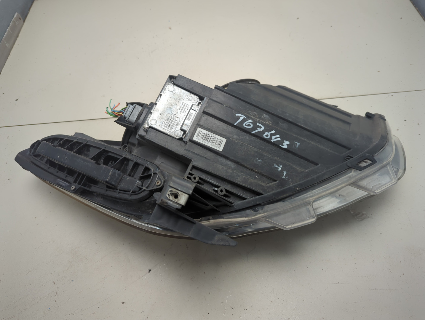 Фара левая