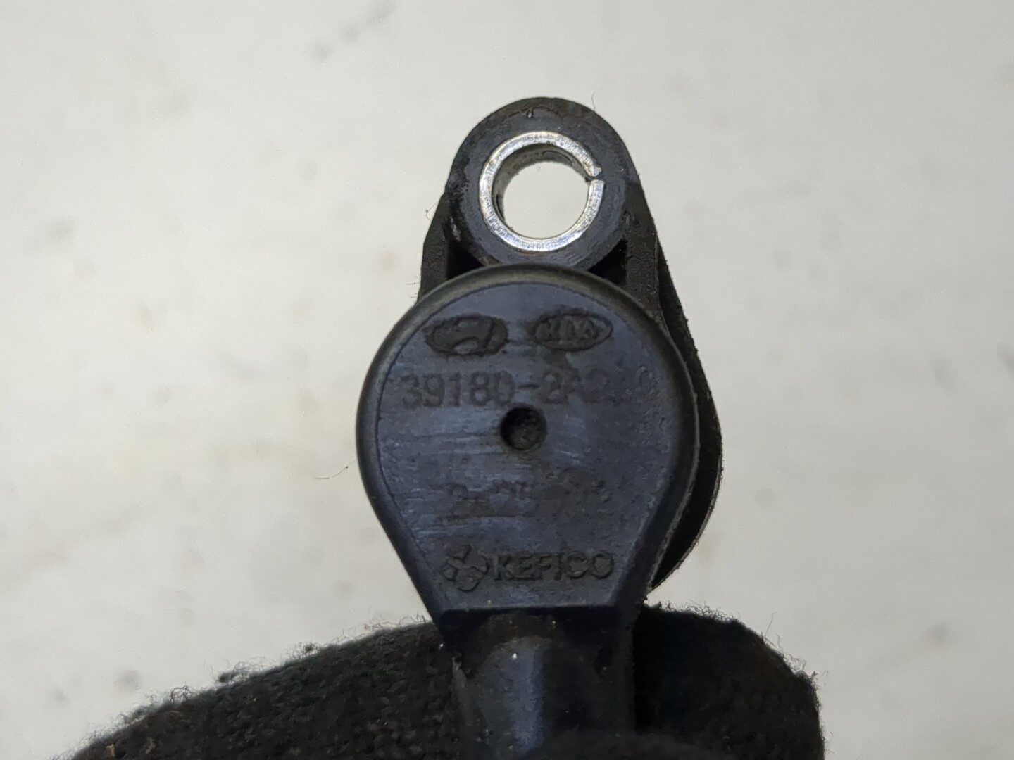 Датчик коленвала хендай ай 30. Датчик коленвала хендай солярис 1. Датчик коленвала хендай ай 30. Датчик коленвала хендай ай 30. 39180-2b000.