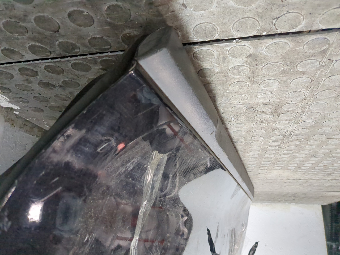 Дверь передняя левая