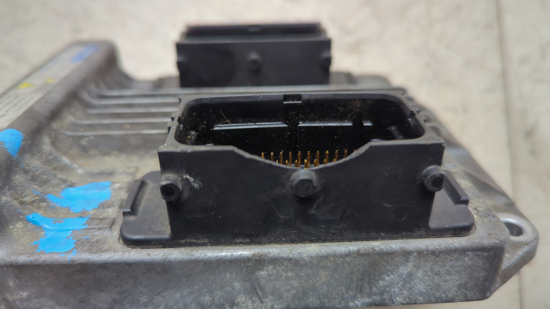 Блок управления двигателем