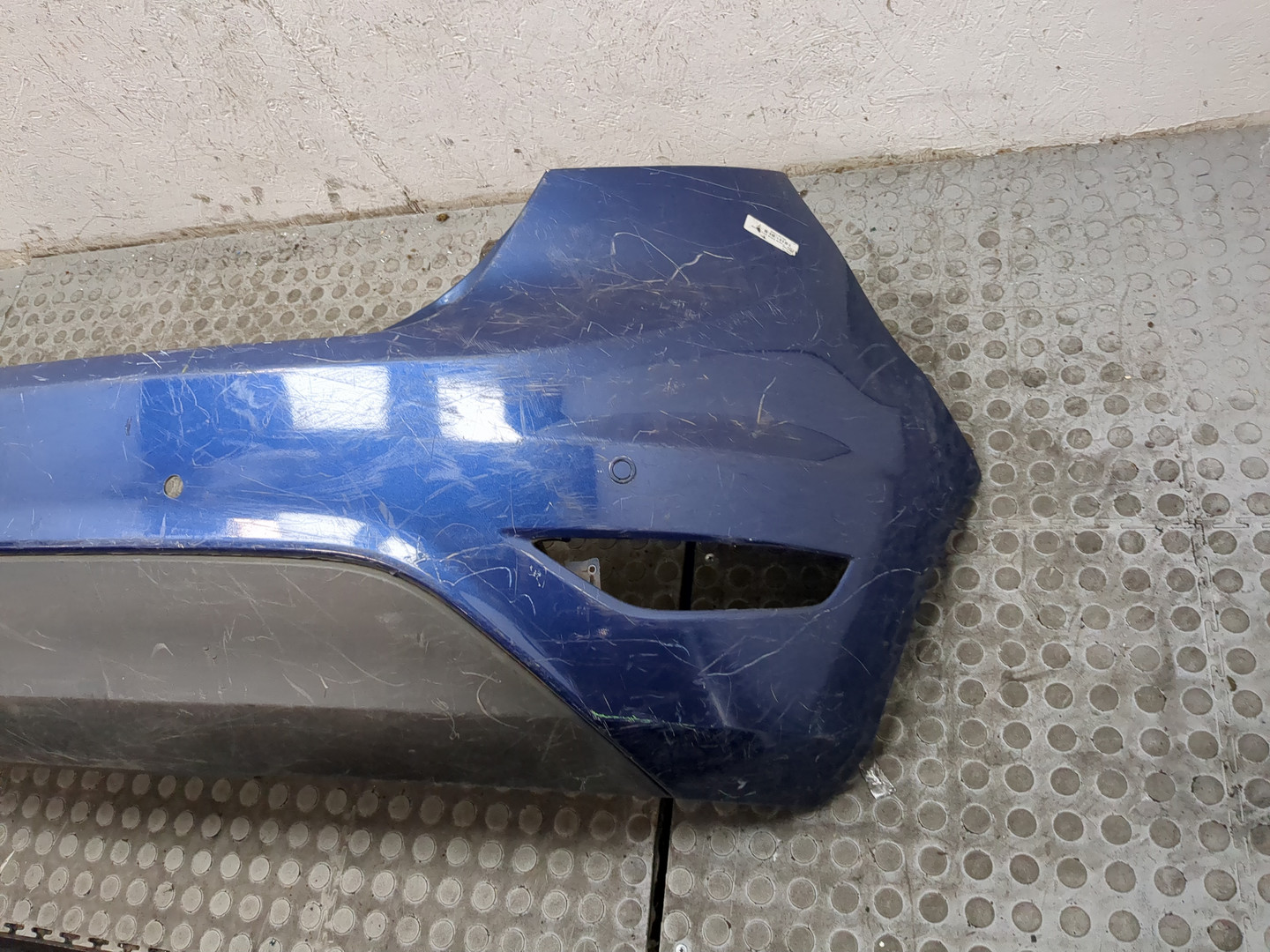 Бампер задний