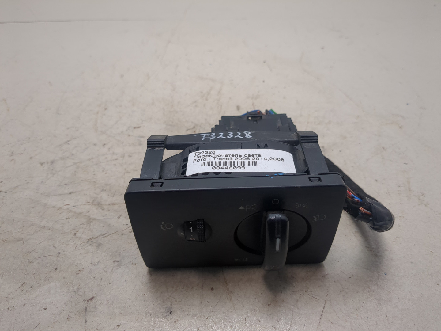 Переключатель света фар