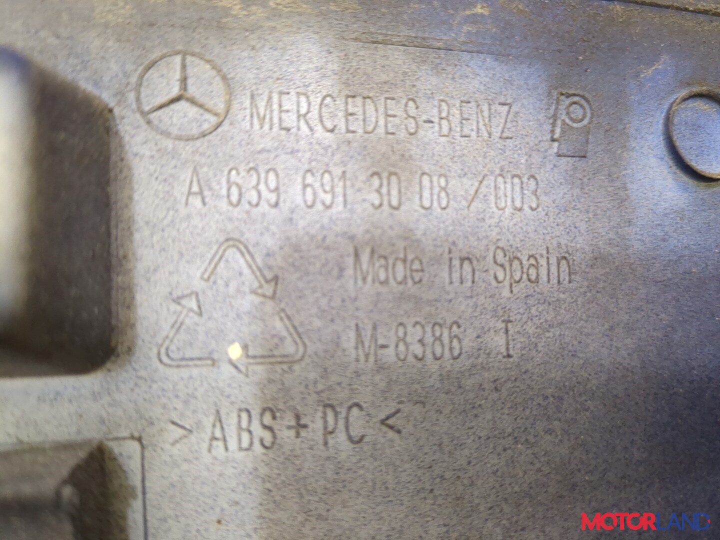 Перетяжка салона автомобиля Mercedes-Benz V-klasse