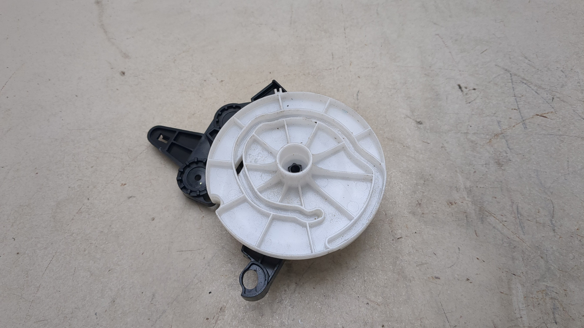 Моторчик заслонки печки