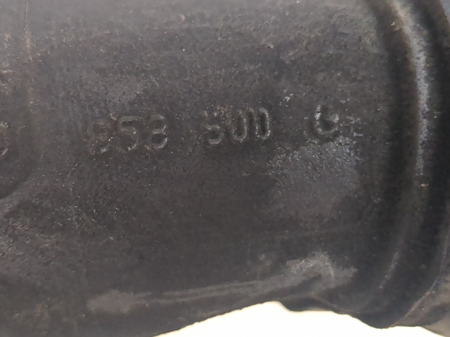 Патрубок воздушного фильтра