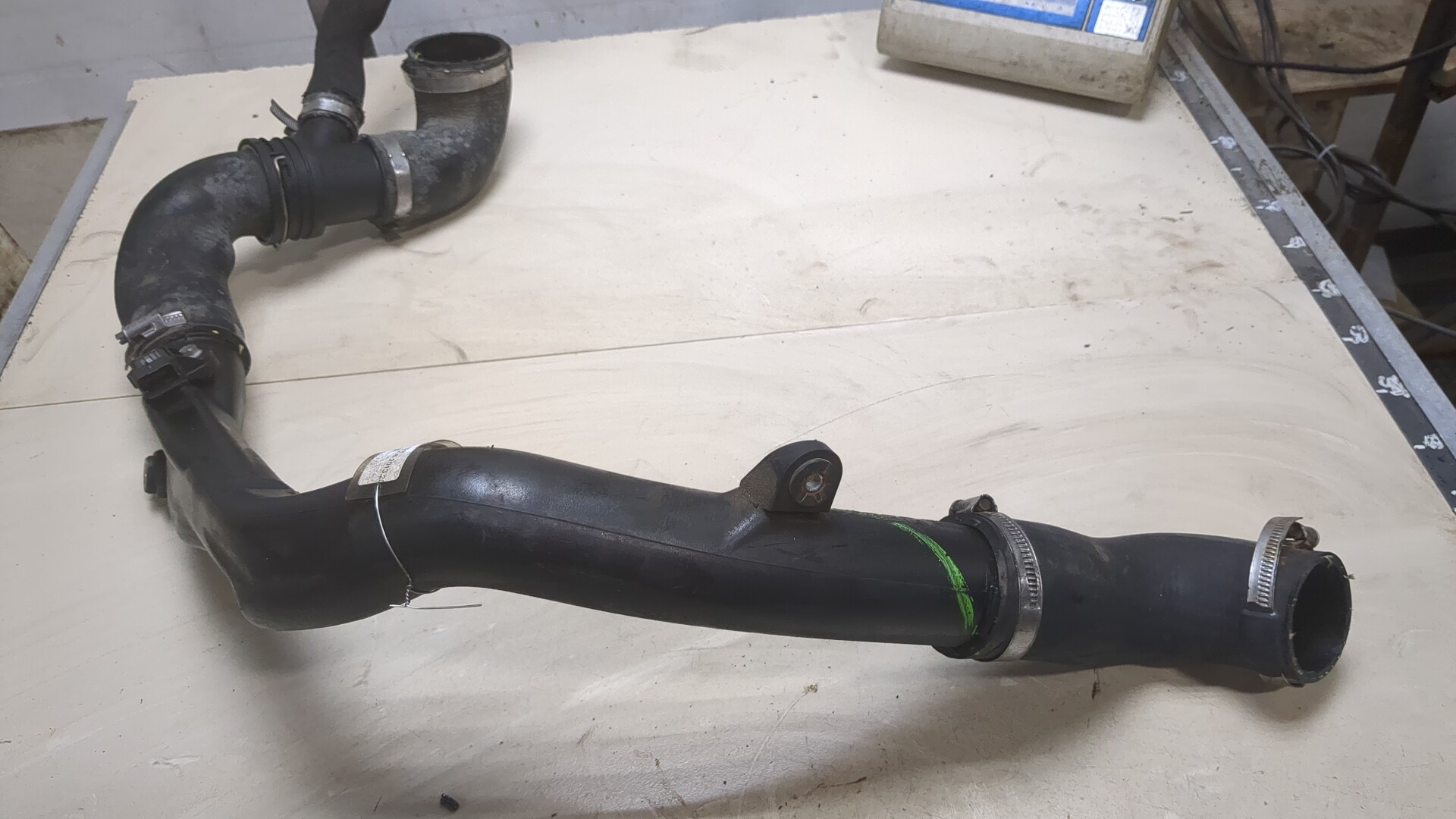 Патрубок интеркулера