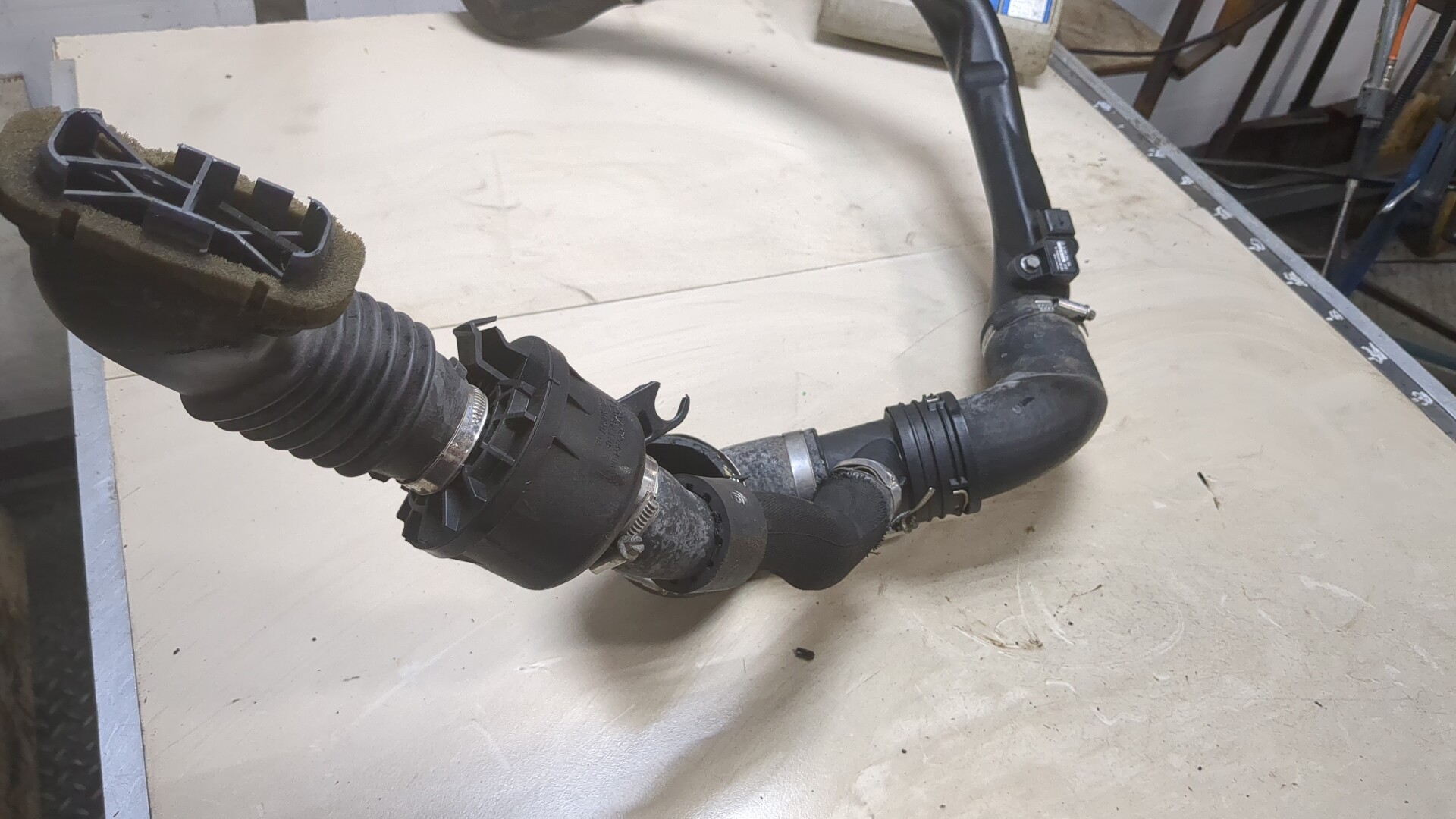 Патрубок интеркулера