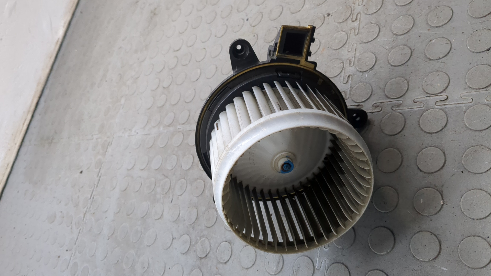 Моторчик печки