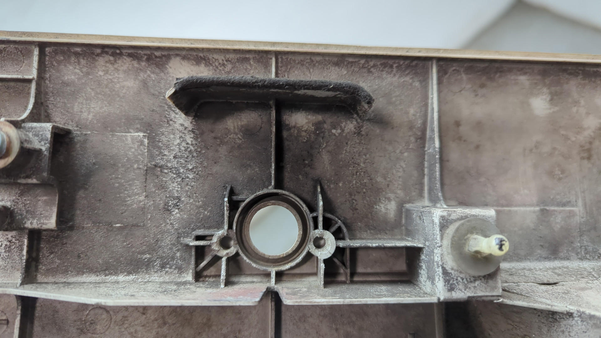 Накладка крышки багажника