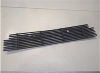 17D635 Решетка радиатора Ford Expedition 2002-2006 8532039 #2