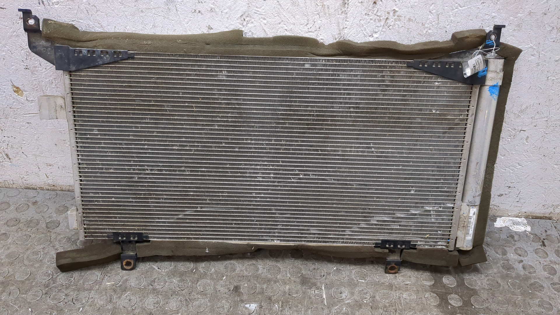 Радиатор кондиционера / конденсер