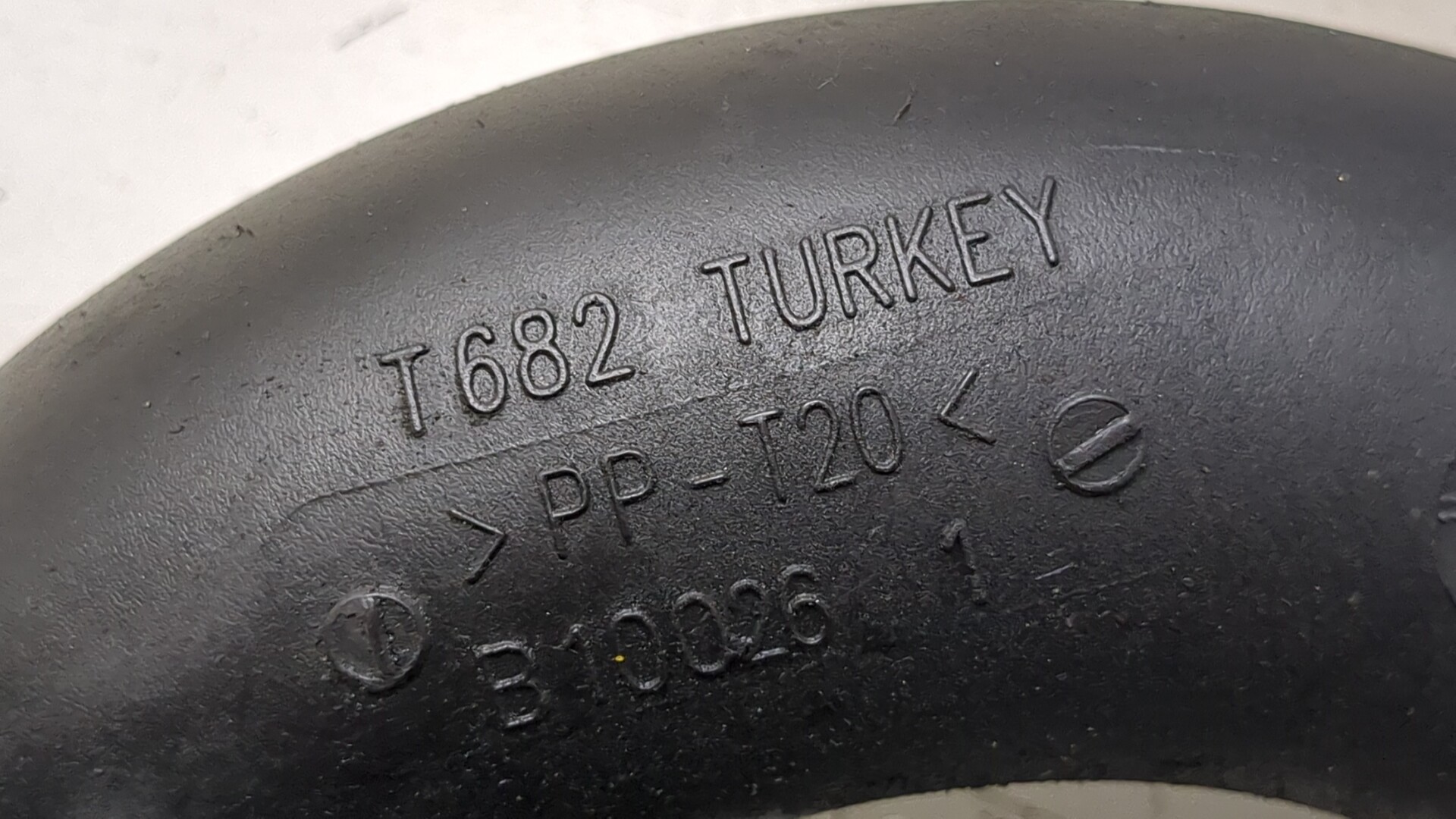 Патрубок интеркулера