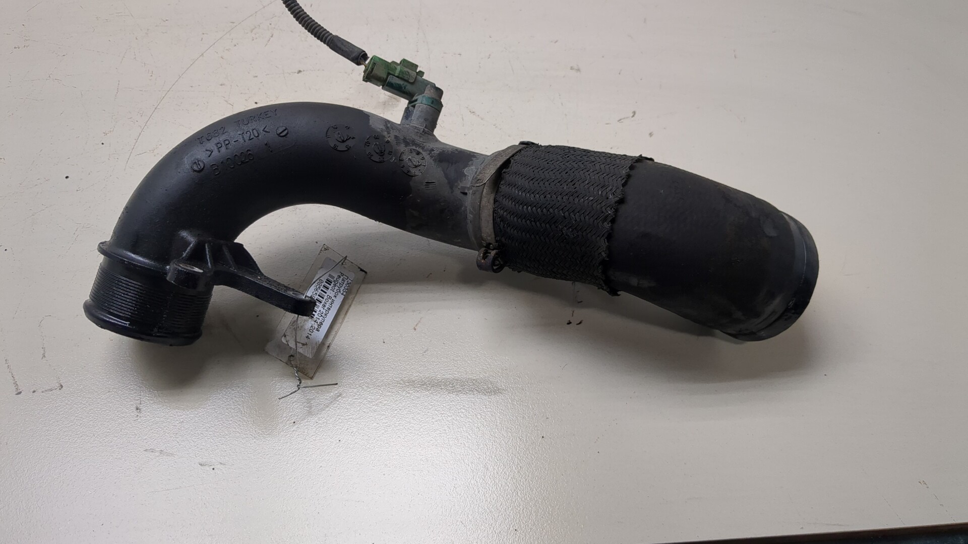 Патрубок интеркулера